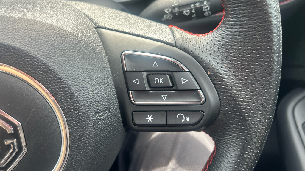 MG ZS 1.5 Vti-tech Exclusive Suv Euro Silver #24