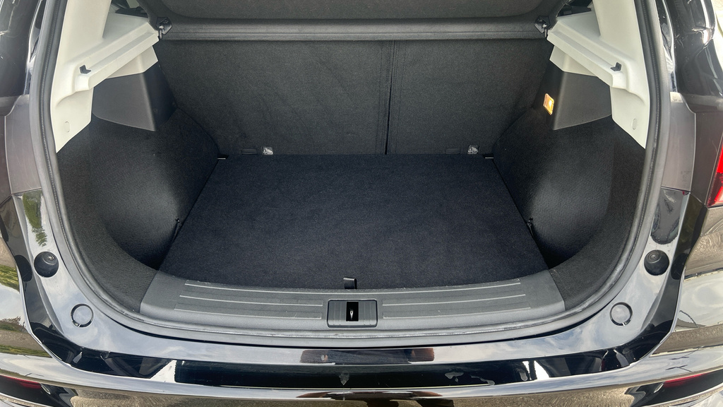 MG ZS 1.5 Vti-tech Exclusive Suv Euro Silver #15
