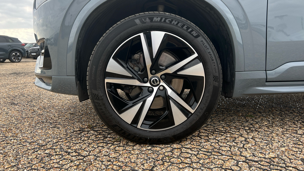 Volvo XC90 Xc90 Inscription Pro B5 Mhev Awd Gold #18