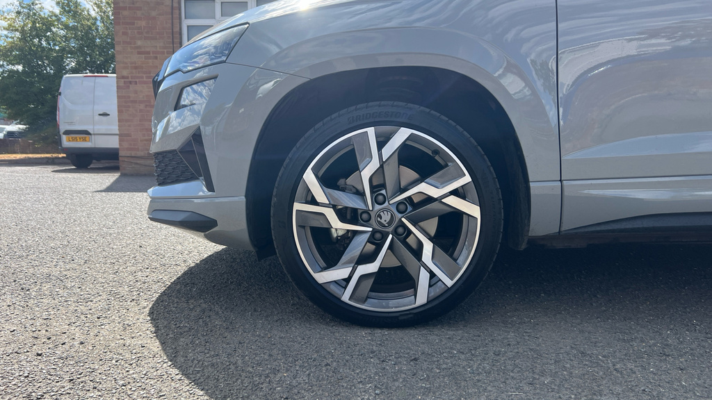 Skoda Karoq 1.5 Tsi Se L White #25