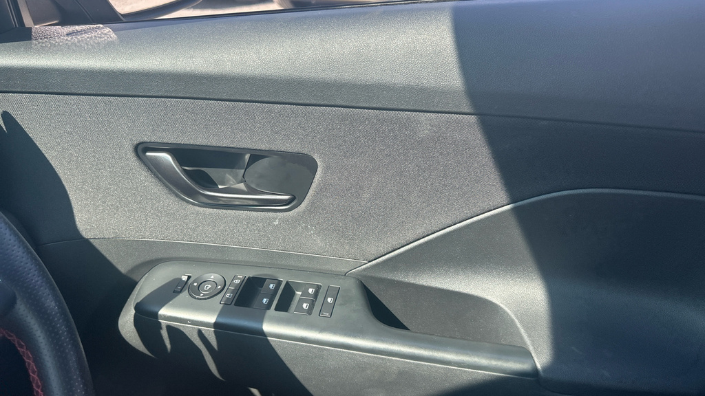 Hyundai Kona N Line Black #31