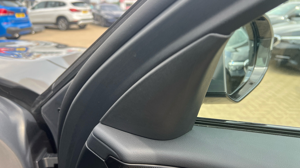 BMW i5 442Kw M60 Xdrive 84Kwh Black #26