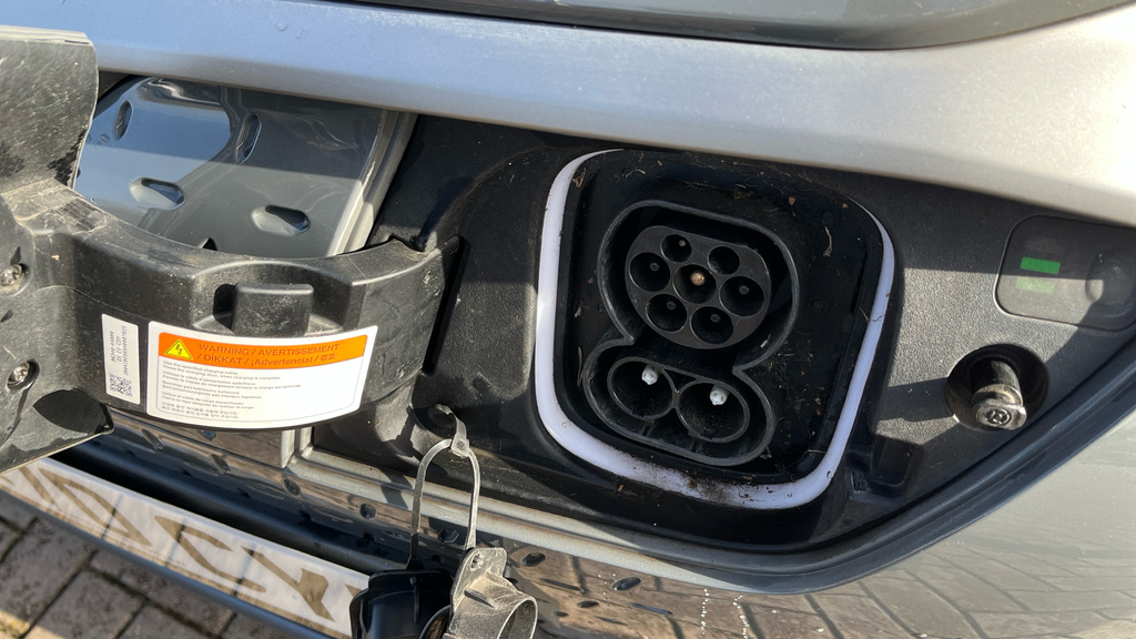 Hyundai Kona Premium Se Grey #24
