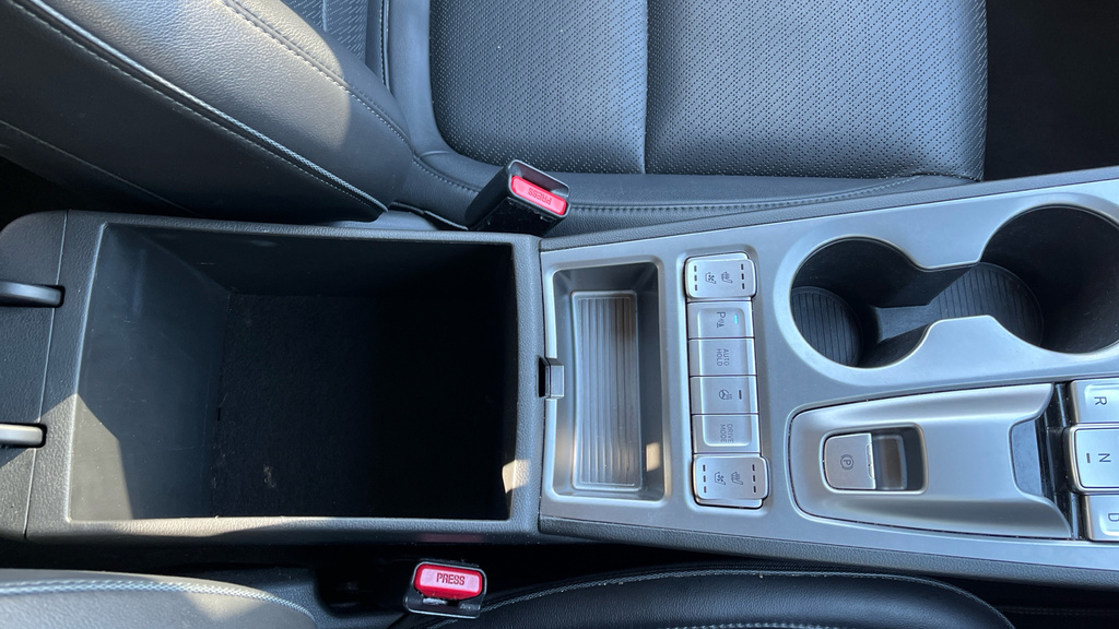 Hyundai Kona Premium Se Grey #48