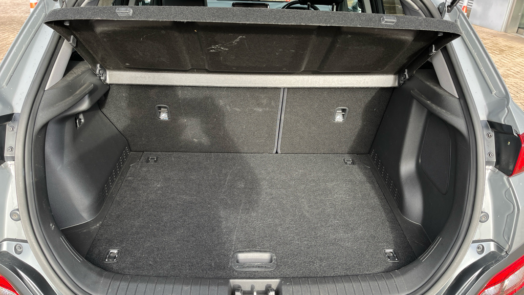 Hyundai Kona Premium Se Grey #15