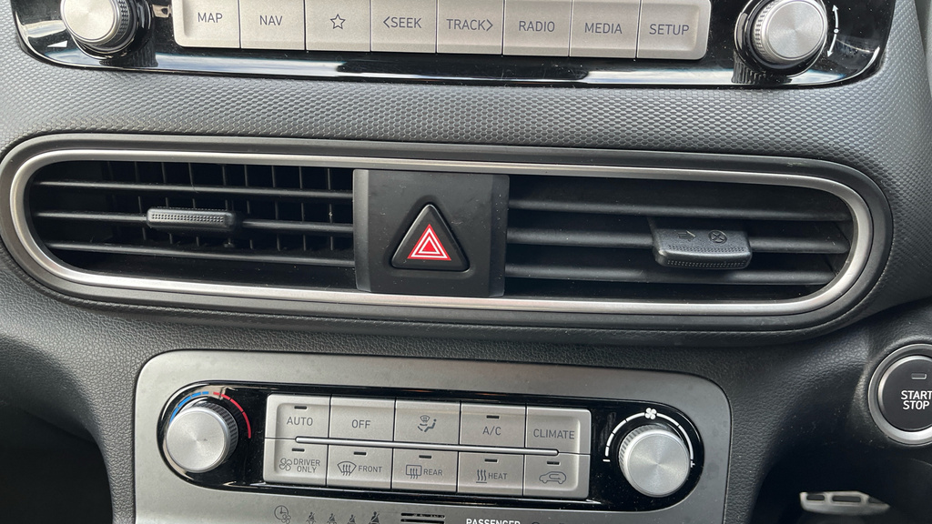 Hyundai Kona Premium Se Grey #21