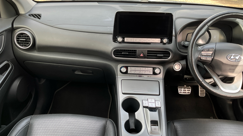 Hyundai Kona Premium Se Grey #12