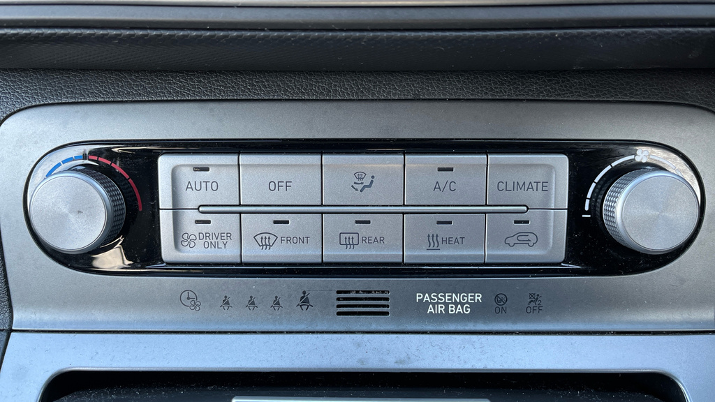 Hyundai Kona Premium Se Grey #51