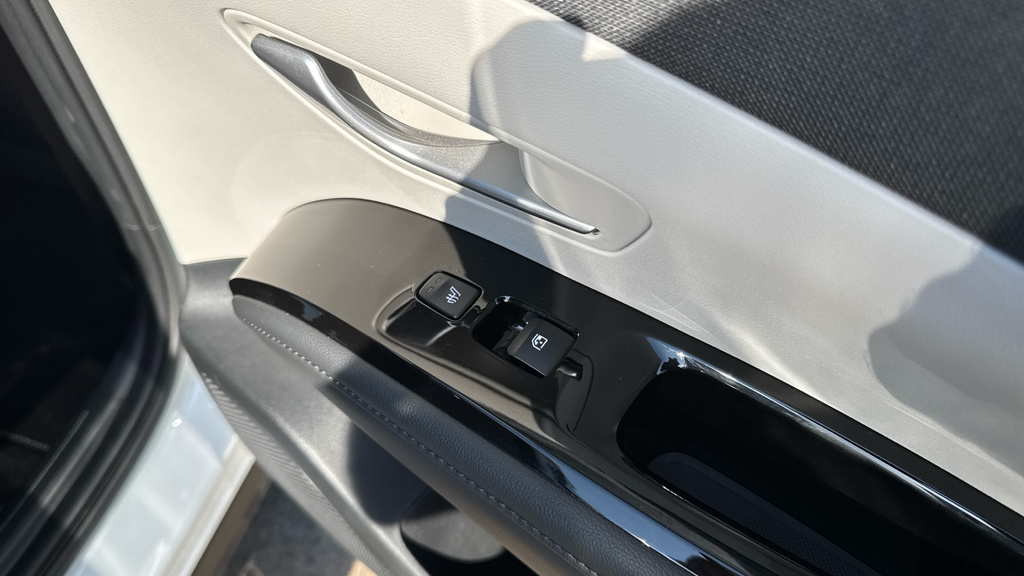 Hyundai Tucson T-gdi N Line White #49