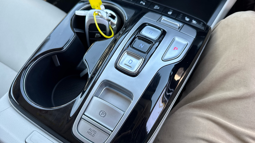Hyundai Tucson T-gdi N Line White #33