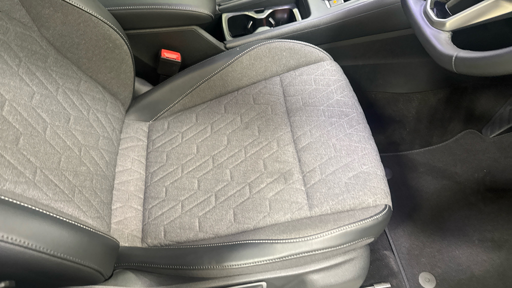 Volkswagen Tiguan R-line Silver #41