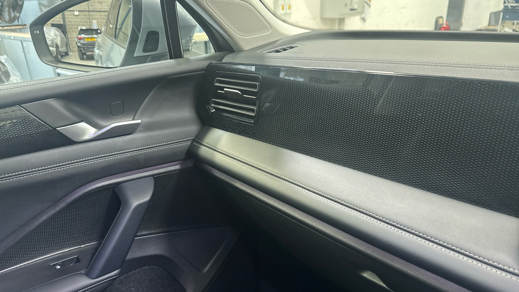 Volkswagen Tiguan R-line Silver #21