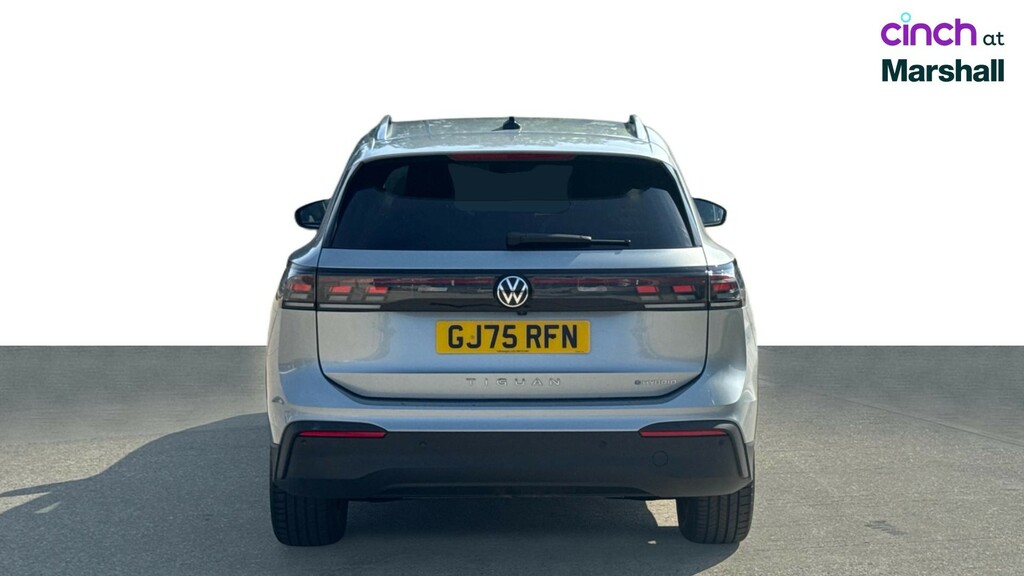 Volkswagen Tiguan R-line Silver #4