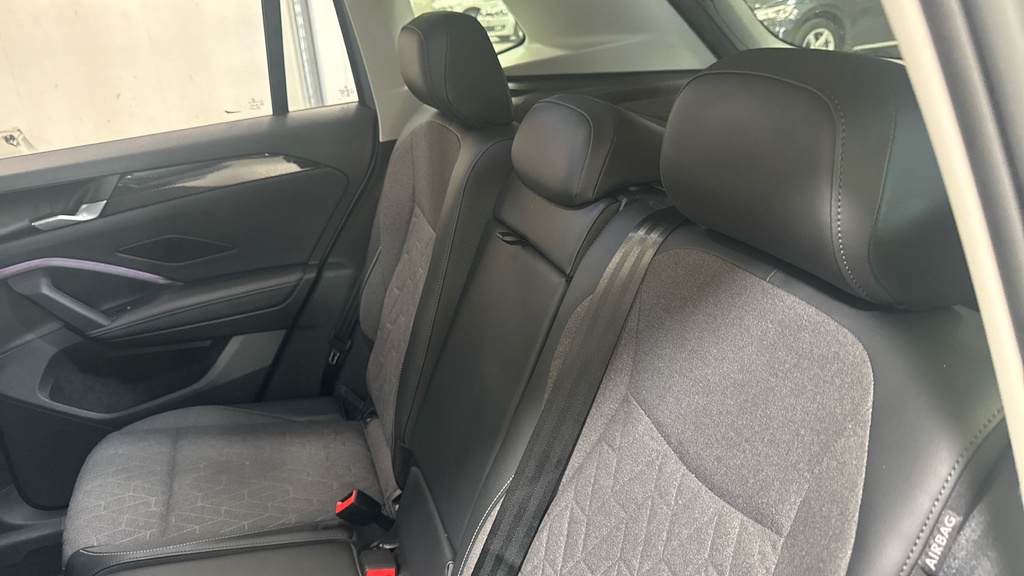 Volkswagen Tiguan R-line Silver #14