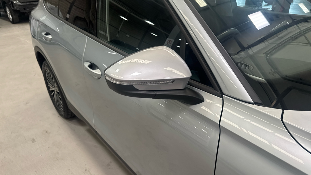 Volkswagen Tiguan R-line Silver #50