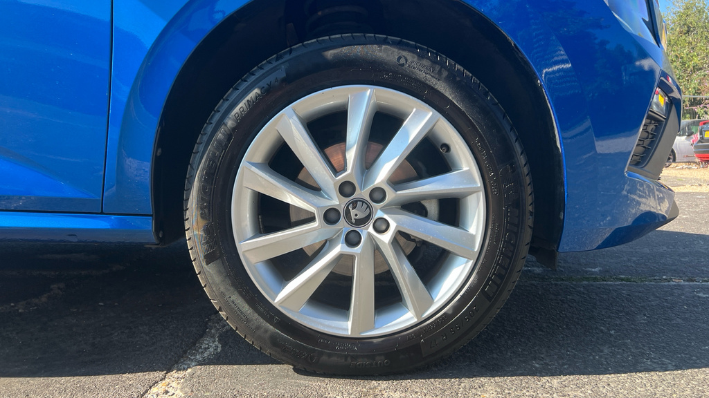 Skoda Kamiq Se Edition Grey #27
