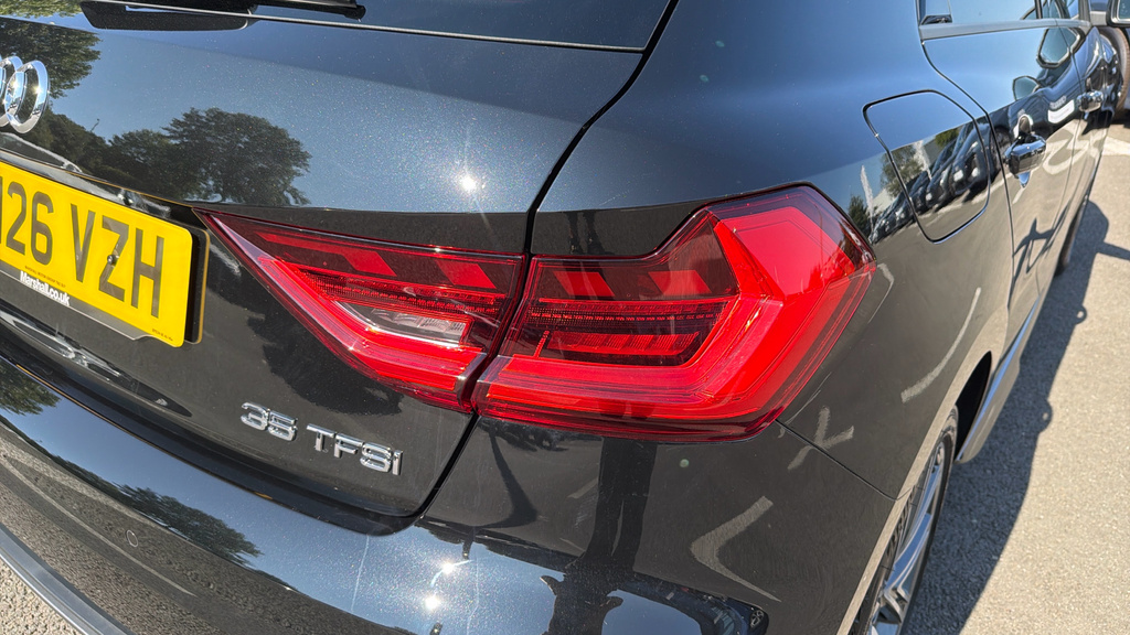 Audi A1 Audi A1 Sportback 35 Tfsi S Line S Tronic Grey #37