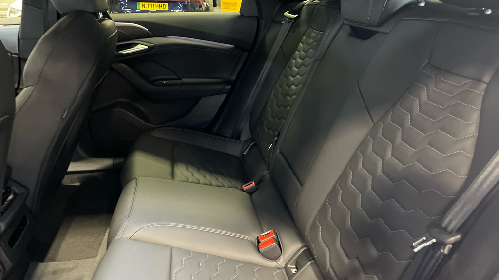 Audi A6 315Kw Quattro 100Kwh Edition 1 2025 Black #19