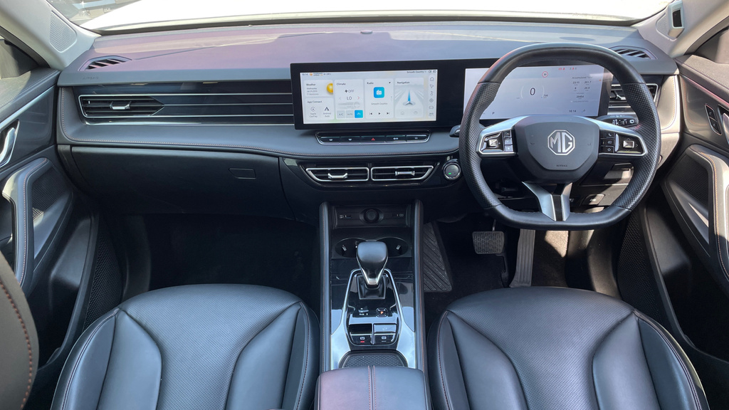 MG HS 1.5 T-gdi 24.7Kwh Trophy Suv Plug-in Hy Black #18