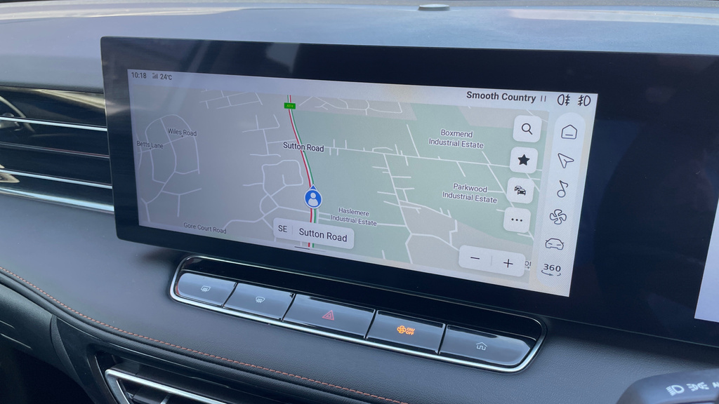 MG HS 1.5 T-gdi 24.7Kwh Trophy Suv Plug-in Hy Black #20
