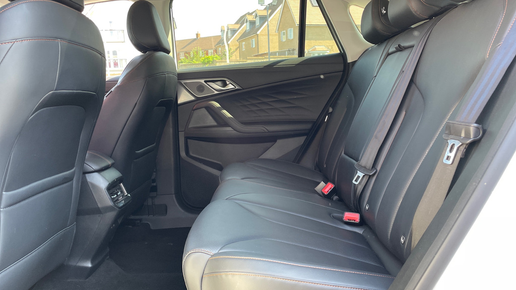 MG HS 1.5 T-gdi 24.7Kwh Trophy Suv Plug-in Hy Black #30