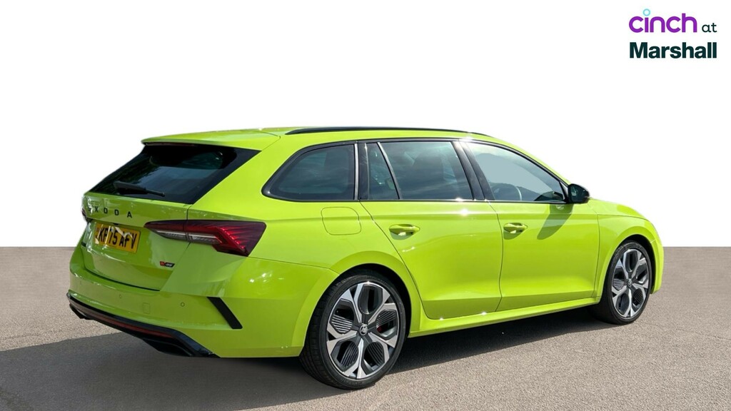 Skoda Octavia 1.5 Tsi 150 E-tec Sportline Dsg Red #3