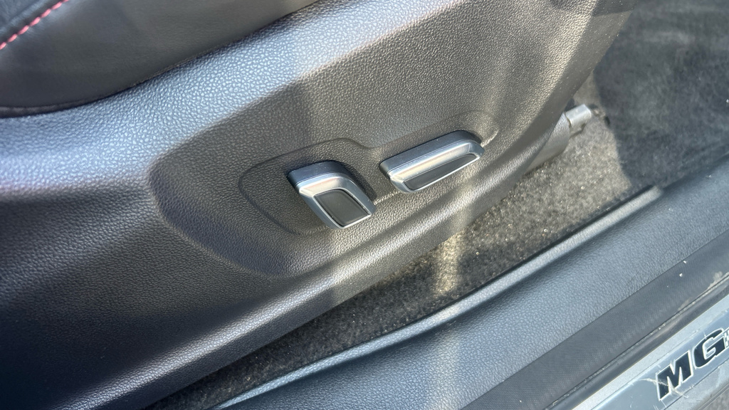 MG HS 1.5 T-gdi Trophy Suv Dct Euro 6 Ss Black #20