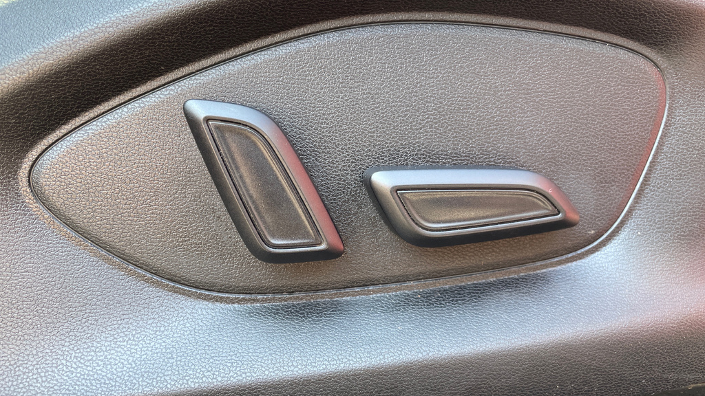 MG ZS 1.5 Hybrid Se Euro 6 Ss Silver #15