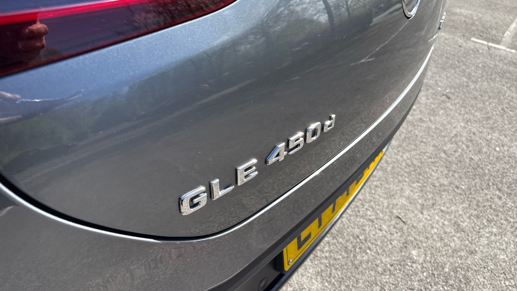 Mercedes-Benz GLE Coupe Amg Line Silver #31