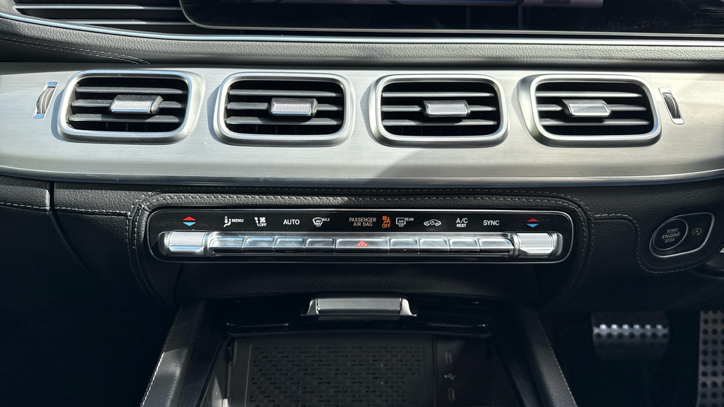 Mercedes-Benz GLE Coupe Amg Line Silver #40