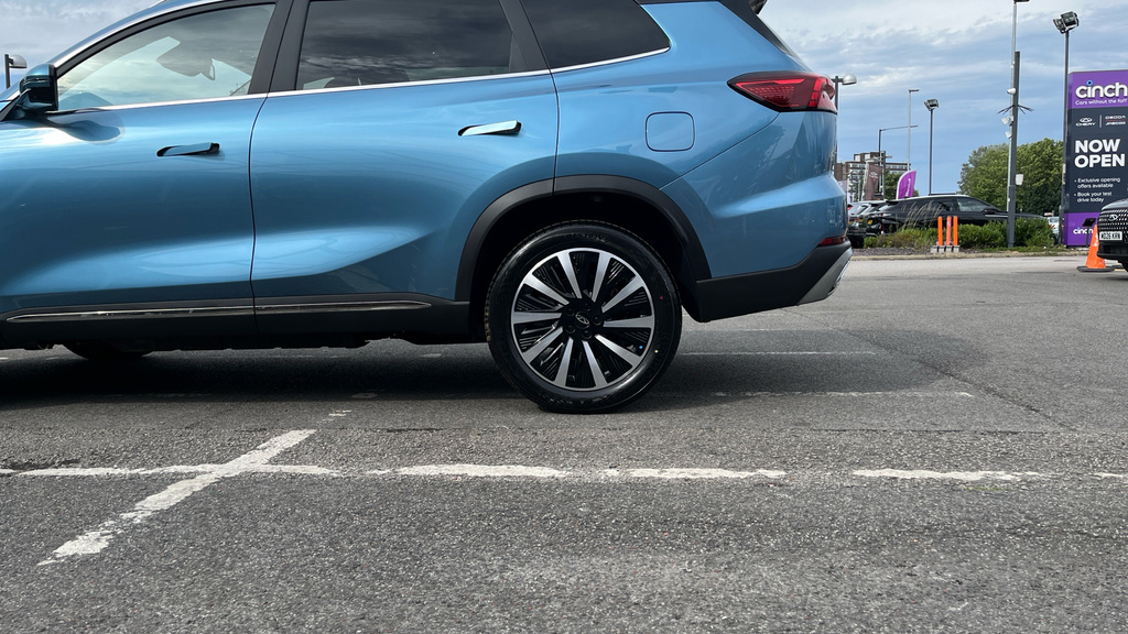 Chery Tiggo 8 1.5T Phev Aspire Dht Estate Blue #19