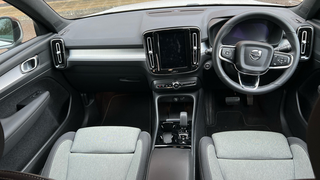 Volvo XC40 Recharge Pro, Twin Motor Black #11