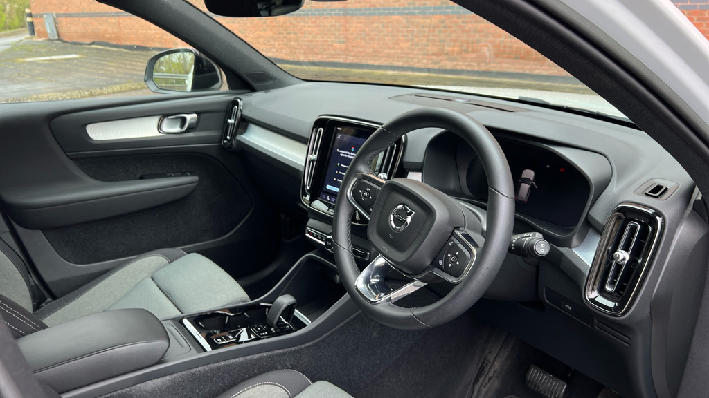 Volvo XC40 Recharge Pro, Twin Motor Black #9
