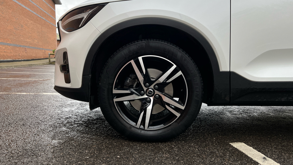 Volvo XC40 Recharge Pro, Twin Motor Black #17