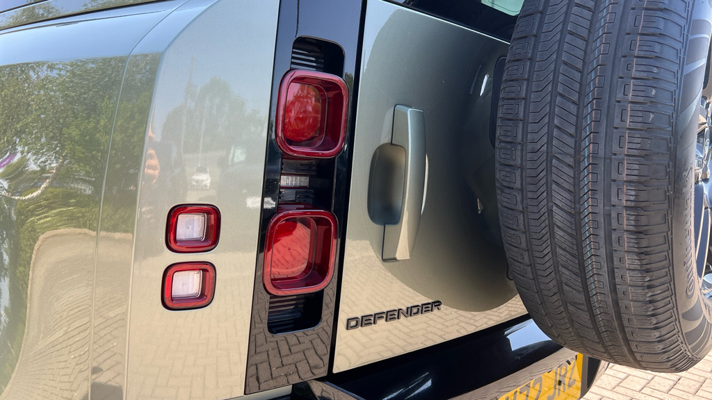 Land Rover Defender 3.0 D300 Mhev X-dynamic Hse Hard Top Suv Diese Grey #50