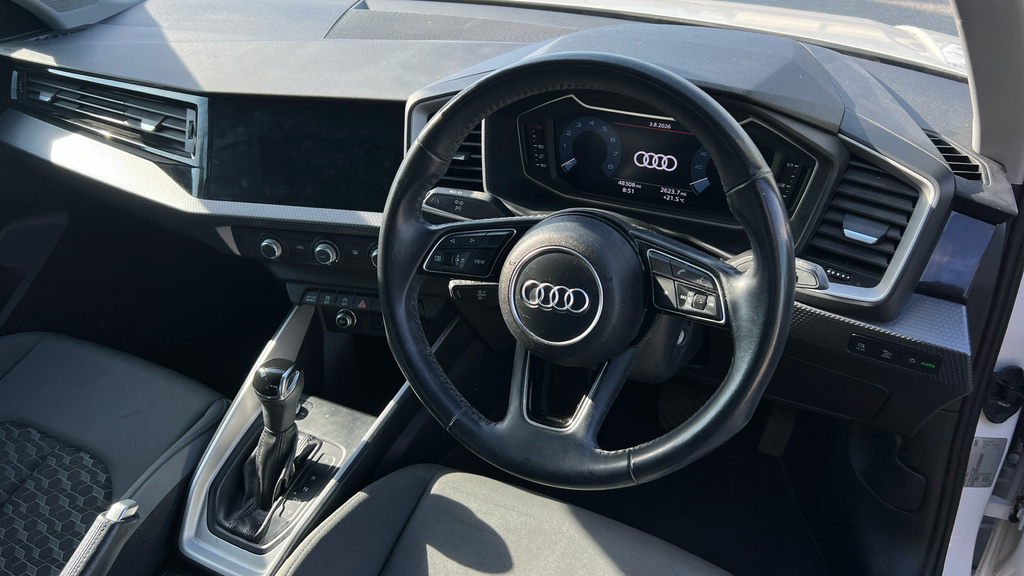 Audi A1 A1 Sportback 35 Tfsi Sport White #9