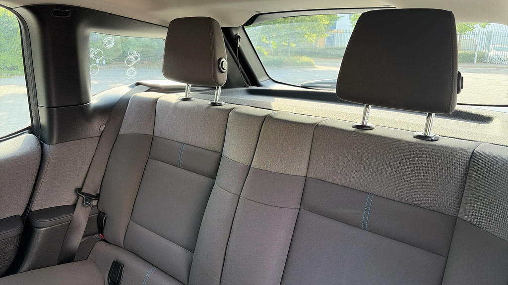 BMW i3 135Kw S 42Kwh Loft Interior World Black #17