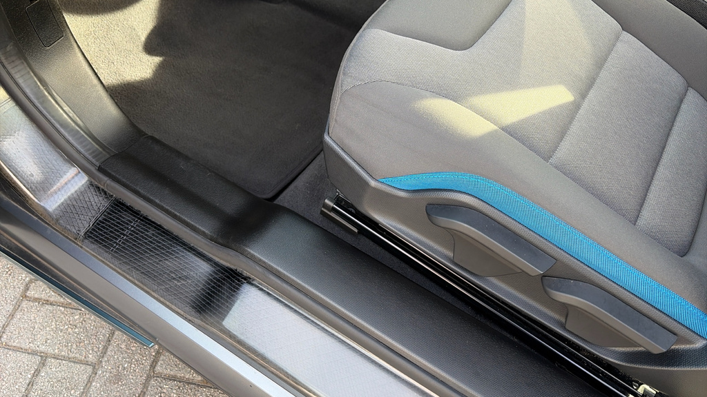 BMW i3 135Kw S 42Kwh Loft Interior World Black #40