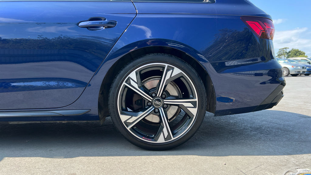 Audi A4 Avant Avant S Line 40 Tfsi 204 Ps S Tronic Blue #24