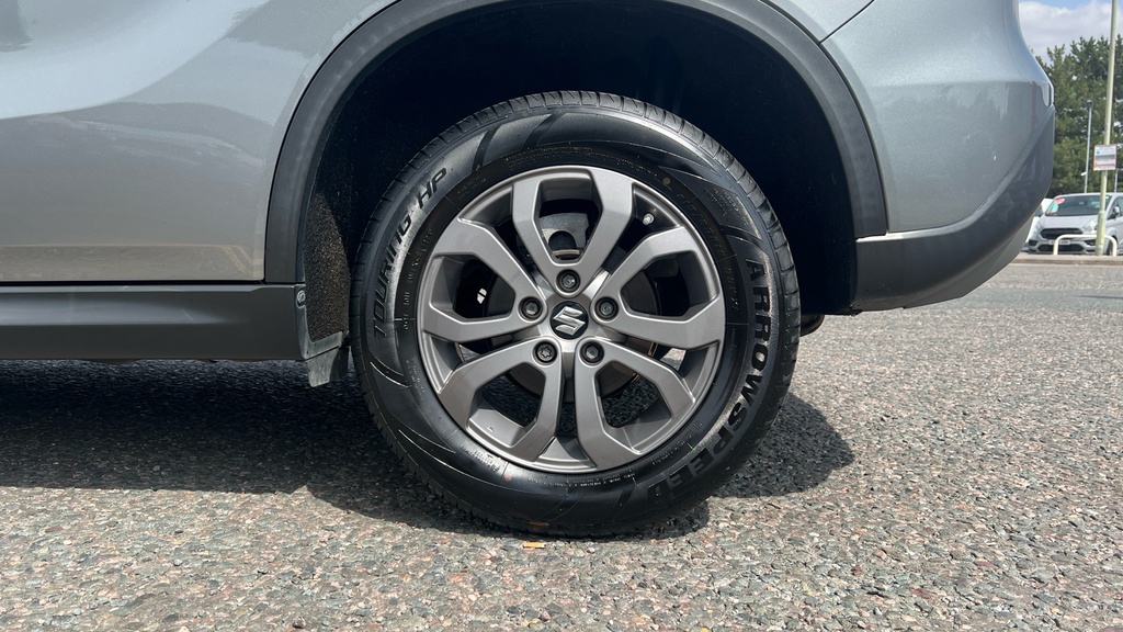 Suzuki Vitara Suv 1.6 Sz-t Euro 6 Ss 201818 Grey #25