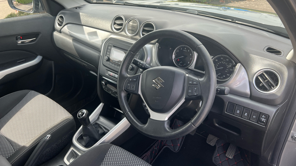 Suzuki Vitara Suv 1.6 Sz-t Euro 6 Ss 201818 Grey #9