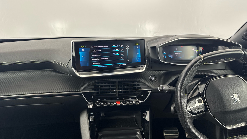 Peugeot e-2008 100Kw Gt Premium 50Kwh Black #12