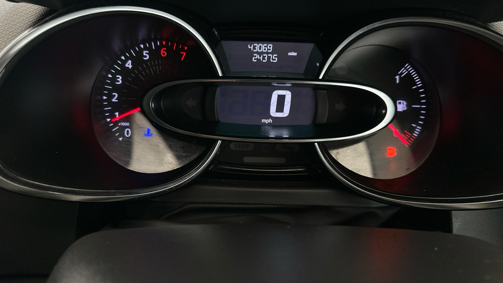 Renault Clio 1.0 Tce Iconic Hatchback Euro 6 Black #18