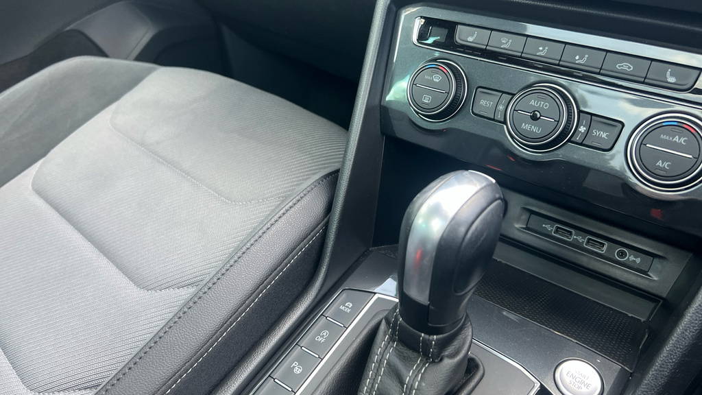 Volkswagen Tiguan Match Grey #38