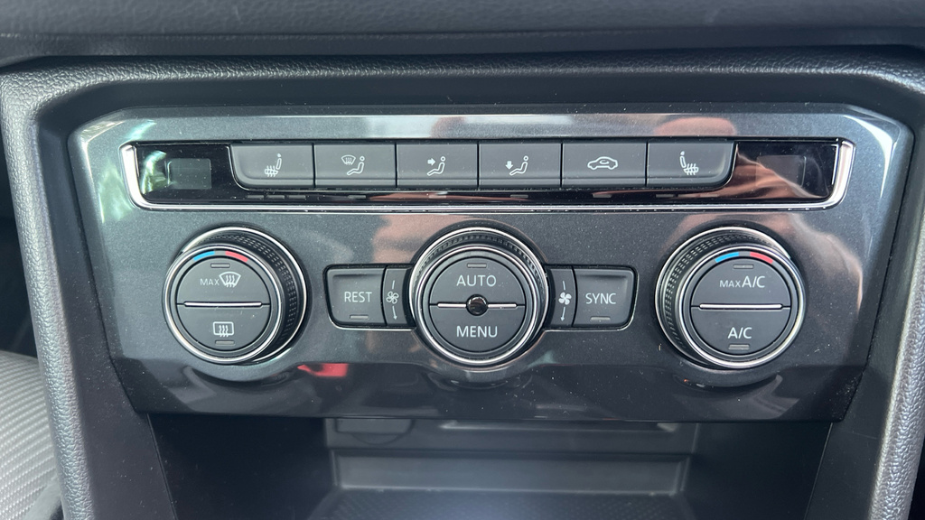 Volkswagen Tiguan Match Grey #41