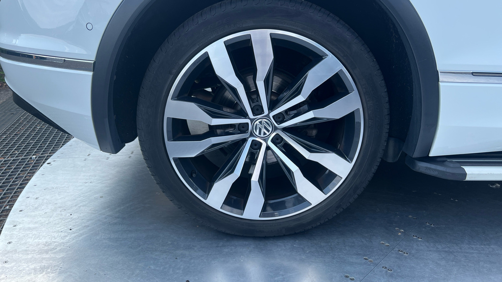 Volkswagen Tiguan Match Grey #28