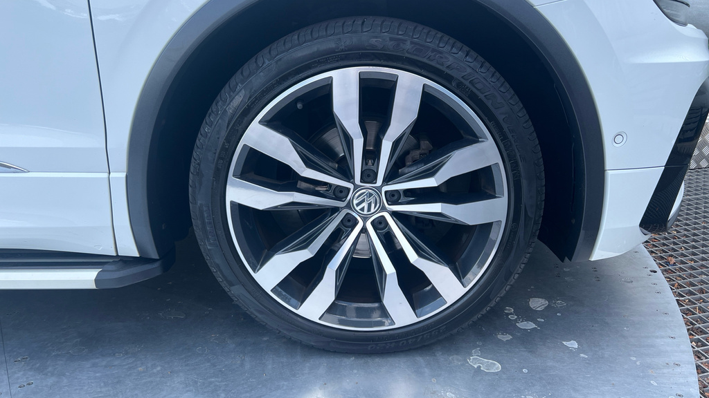 Volkswagen Tiguan Match Grey #29