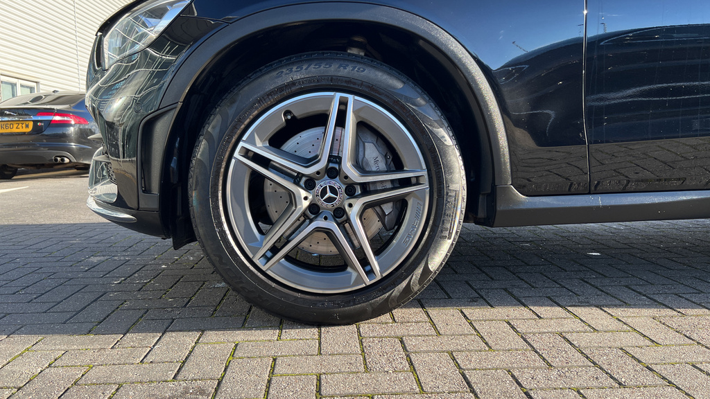 Mercedes-Benz GLC Class 2.0 Glc220d Amg Line G-tronic 4Matic Grey #25