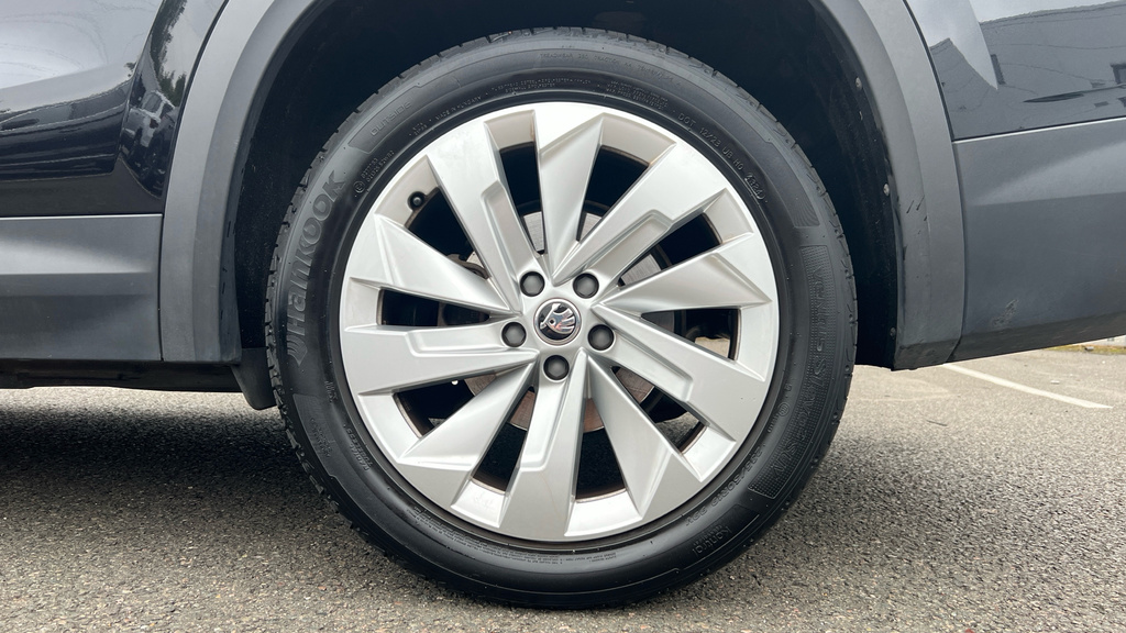 Skoda Kodiaq 1.5 Tsi E-tec Se Dsg 7 Seat White #23