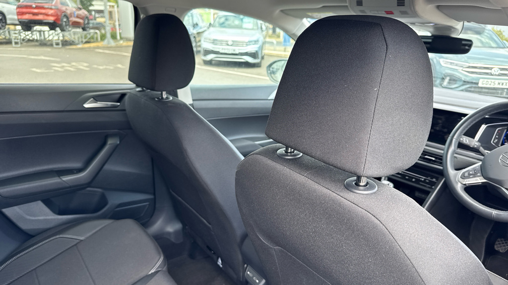 Volkswagen Taigo Taigo Life Tsi Black #36
